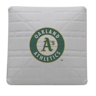 MLB Bases - Image 19