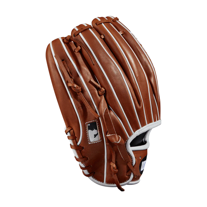 Wilson A2000 1785 11.75" Infield Glove - Image 4